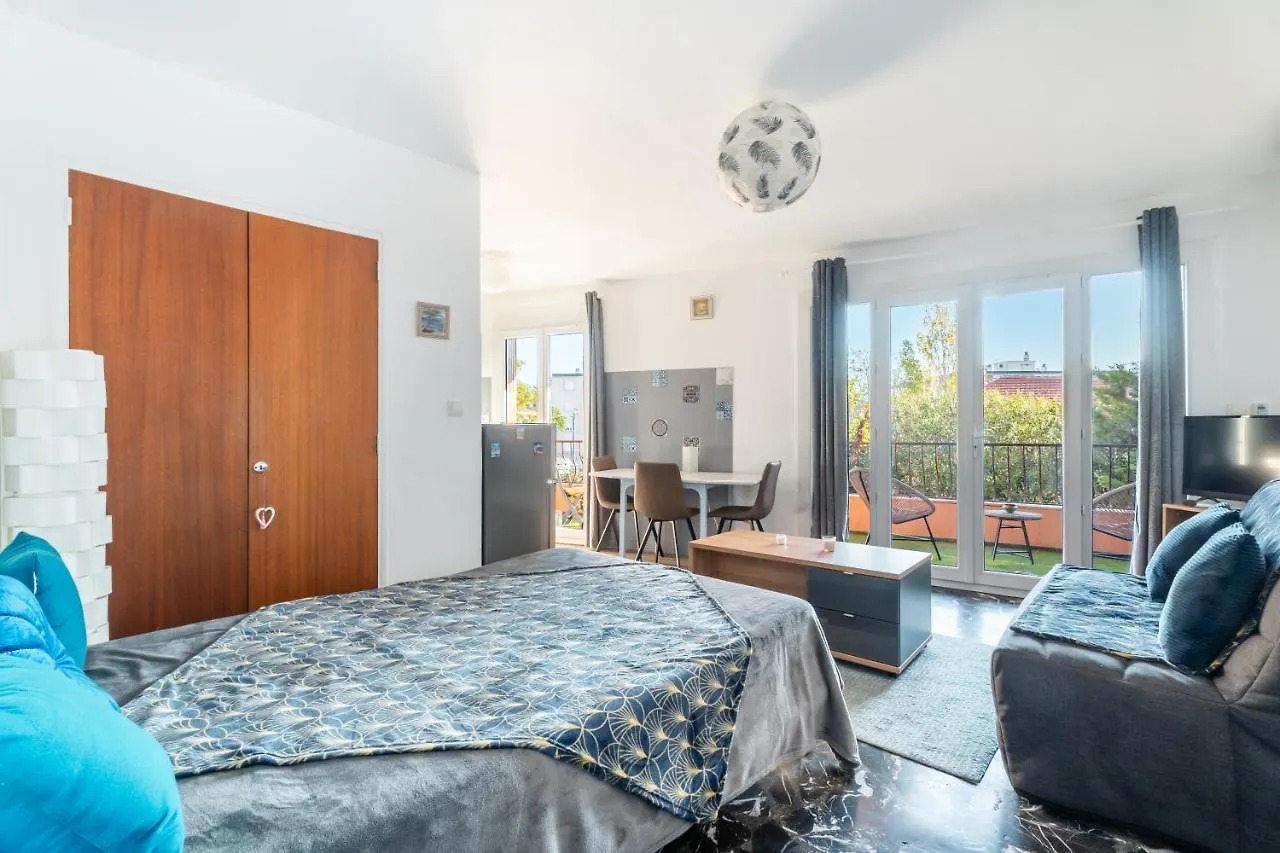 Appartement Grand Studio Proche Du Port Et Des Plages Sanary-sur-Mer